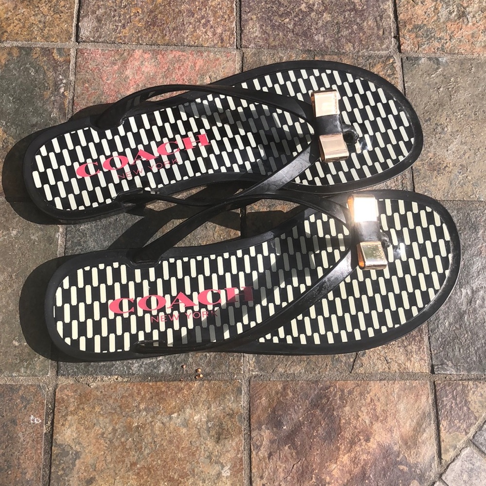 🔥Coach flip-flops - Picture 3 of 8